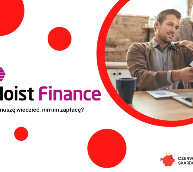 Para analizuje dokumenty z Hoist Finance. Czerwona skarbonka sugeruje oszczędzanie.